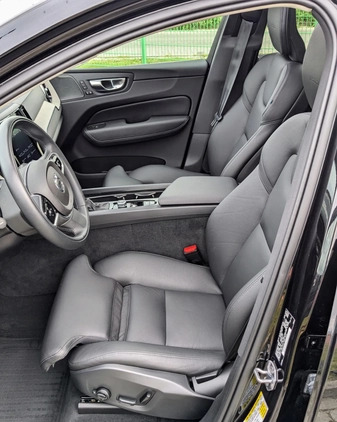 Volvo XC 60 cena 142900 przebieg: 15203, rok produkcji 2020 z Opole małe 191